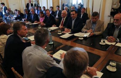 Macri se reuni� con los gobernadores de las provincias afectadas por las inundaciones y ratific� la emergencia h�drica
