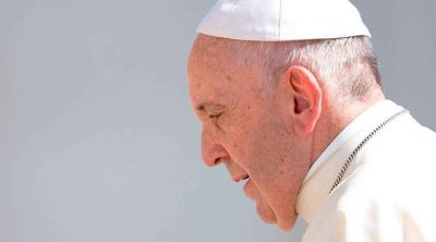 El Papa Francisco sigue de cerca la crisis en Venezuela y reza por las v�ctimas