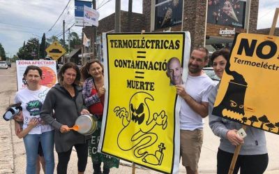 La OPDS suspendi� a dos termoel�ctricas pero los vecinos aseguran que �siguen funcionando�