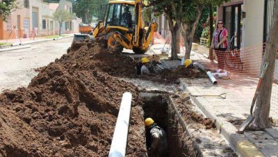 �La red de cloacas en Carabelas es la obra en ejecuci�n m�s importante para Rojas�