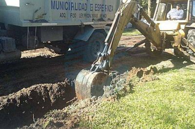 Intenso trabajo de limpieza de canales y desag�es