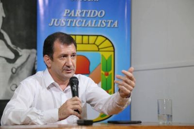 Kueider reuni� al peronismo de Federaci�n y convoc� a �trabajar unidos� 