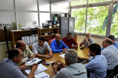 Municipales definen si aceptan la nueva propuesta del Ejecutivo
