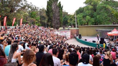 Lleno total en el Anfiteatro para la jornada �Deluxe� de KOLiseo 