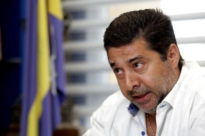 Angelici bate r�cords de afiliaciones para apoderarse de la UCR porte�a