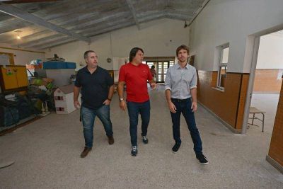 Juan Andreotti recorri� la obra que San Fernando lleva adelante en el Jard�n Provincial N� 914