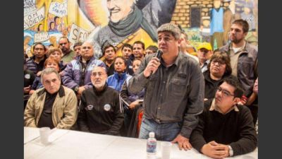 Moyano quiere terciar en la candidatura a gobernador y pide que sea un gremialista
