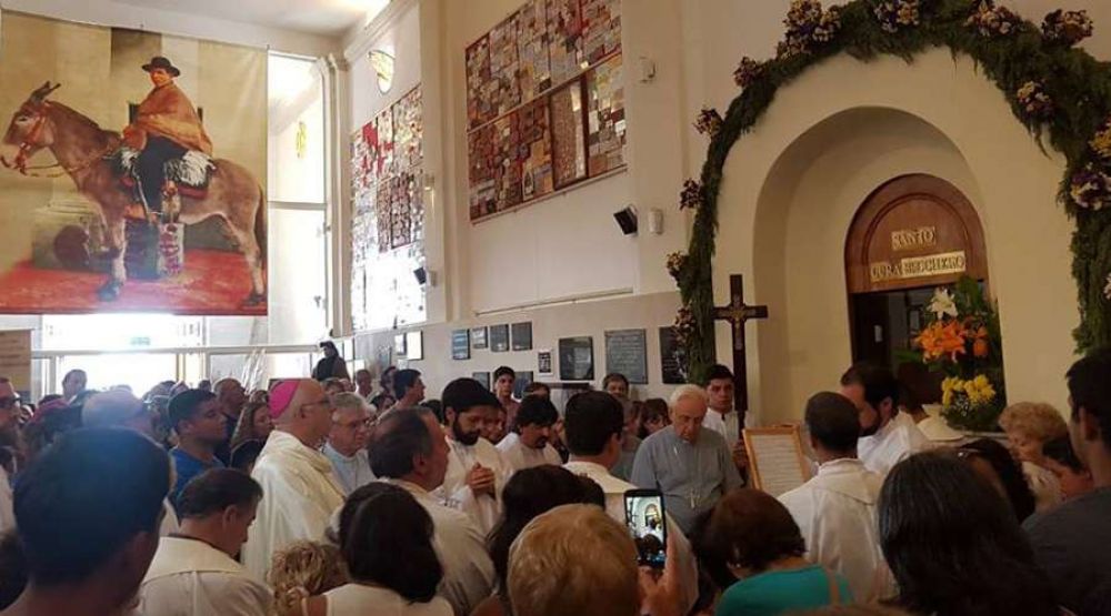 Recuerdan 105 aos de muerte de Santo Brochero, patrono del clero argentino