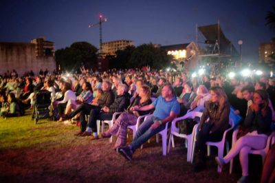 Imponente: Espacio Clar�n festej� los 76 a�os de la Torre Tanque