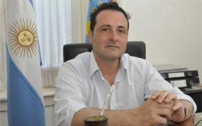 Un Intendente radical apoy� a Salvador y cruz� a Alfons�n: 