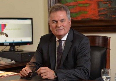 Gay anunci� llegada de inversiones a Bah�a Blanca