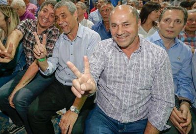 En la interna del PJ, Secco se inclin� por Magario y dijo que es una candidata 