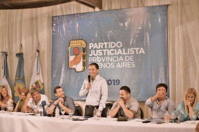 Insaurralde apela a Massa tras la ofensiva de Magario-Kicillof