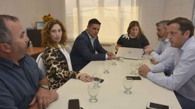 Gobierno dice que destin� mas de 32 millones de pesos para d�ficit y planes sociales en Caleta Olivia