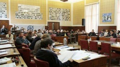Concejo pide explicaciones a Arroyo por designaciones de nuevos funcionarios