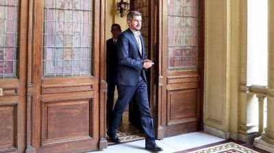 Con la elecci�n unificada, Pe�a retom� la centralidad y el control total de la campa�a