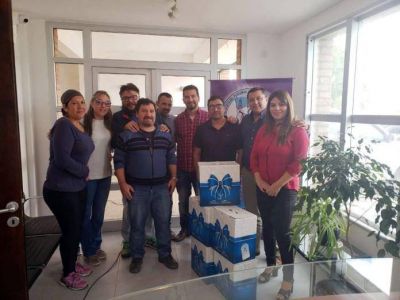 Petroleros Jer�rquicos donaron alimentos a APANE en Sarmiento