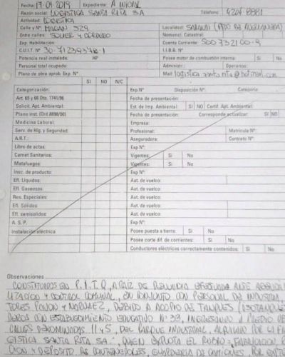 Intiman a empresa del Parque Industrial a retirar tanques peligrosos depositados cerca de escuela en Bernal
