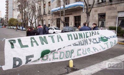 El Emsur les prometi� m�quinas pero los recicladores mantienen el estado de alerta