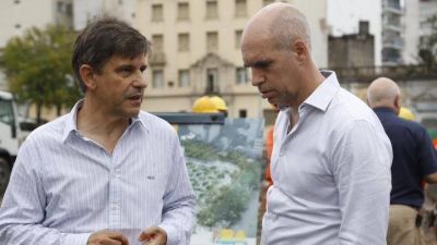 En plena crisis, el ministro porte�o Franco Moccia nombr� 17 asesores nuevos