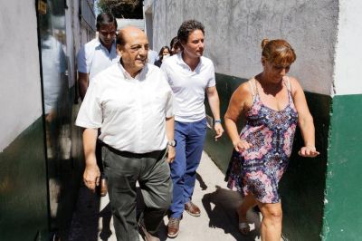 Juan Jos� Mussi acompa�� a un ministro en una recorrida y toma fuerza la versi�n de su candidatura