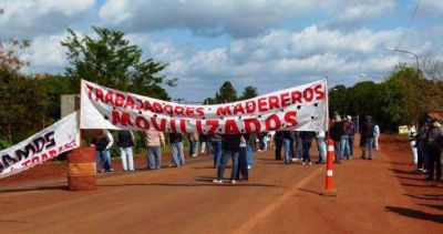 Misiones: 140 trabajadores de maderera Henter piden salvataje
