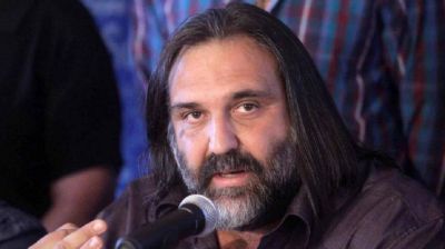 Baradel advirti� que los docentes ir�n por la recuperaci�n del poder adquisitivo perdido en 2018