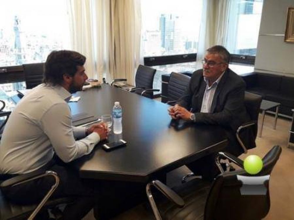 Vicente Gatica se reuni con el jefe de gabinete de ministros, Federico Salvai