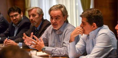 El gobierno busca favorecer la inversi�n en transporte de petr�leo y gas