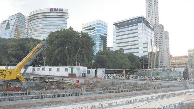 Menos para infraestructura, m�s para intereses