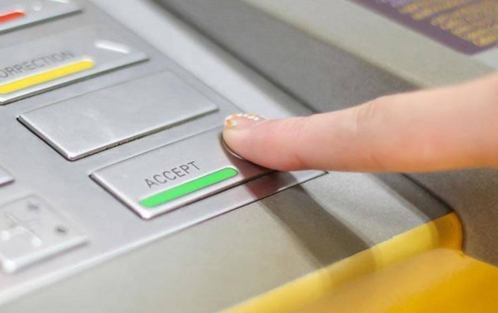Buzoneras de efectivo en Estaciones de Servicio, m�s pr�cticas y seis veces m�s baratas que las tarjetas