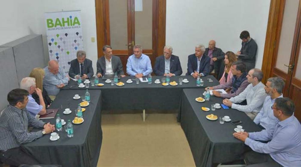 El Intendente se reunió con empresarios interesados en el proyecto Vaca Muerta