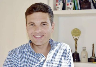 H�ctor Griffini I : �El que gana una campa�a electoral es el que menos se equivoca�