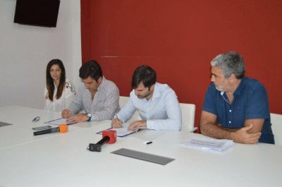 Echarren: �Le bajamos much�simo las tasas a nuestros comerciantes�