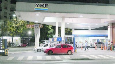 Se derrumb� 24% el consumo de nafta premium en diciembre