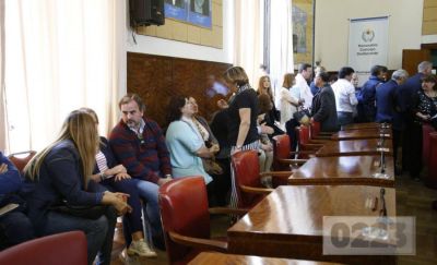 La falsa mayor�a, el peor problema de Arroyo en el Concejo