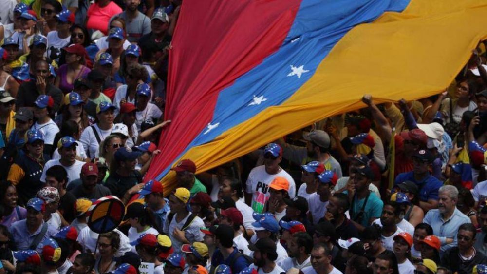 Cardenal Porras: Ni con Maduro, ni con Guaid, con el pueblo venezolano