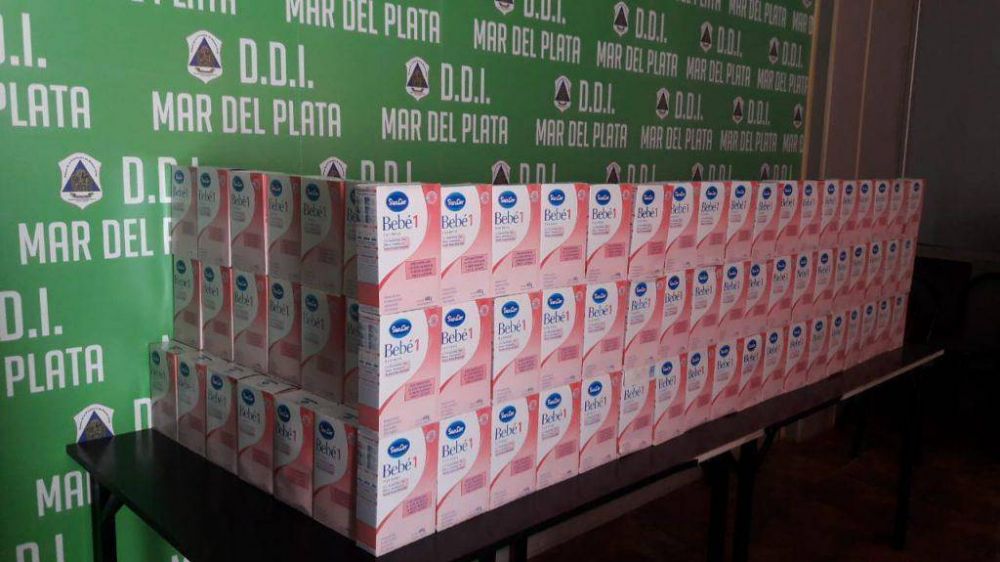 Tres supermercados en Mar del Plata vendan leche para beb prohibida