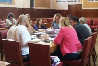 La comisi�n de Hacienda pide que el Ejecutivo cancele la deuda con OAM