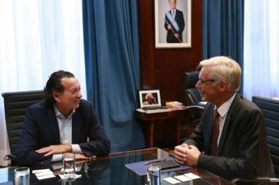 Con los �ndices y las encuestas en contra, asegura Sica que el Gobierno obtendr� la reelecci�n