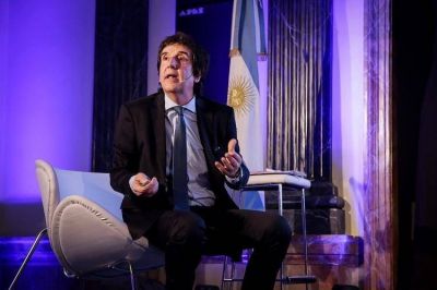 El informe de Carlos Melconian que alert� al Gobierno sobre la estabilidad del d�lar y la reactivaci�n econ�mica