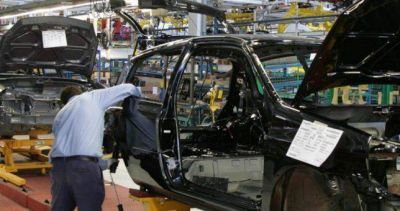 Se multiplican las suspensiones en las autopartistas y hay alarma entre los metal�rgicos