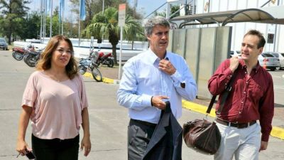 El gobierno quiere bajar a Prat Gay, que ahora critica el trato que le dan a los jubilados