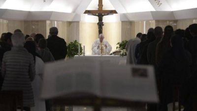 Papa: el Se�or pregunta d�nde est� en nuestro coraz�n el hermano hambriento, enfermo y encarcelado