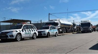 Tras varias horas de conversaciones y ante un fuerte dispositivo policial, se liber� bloqueo en La Tablada