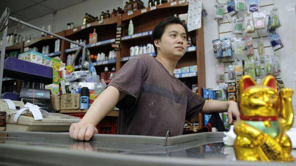 El Gobierno porteño busca frenar la evasión de supermercados chinos