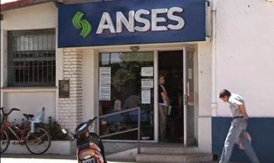 De mal en peor: podr�an desalojar el Anses Quequ�n por no pagar el alquiler