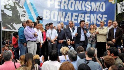 Se re�ne el Congreso del PJ bonaerense: peronistas y kirchneristas a la caza de la 