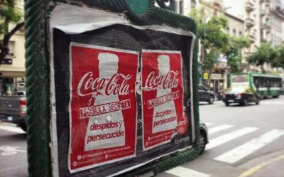 Trabajadores de Coca Cola advierten sobre despidos masivos y protestar�n en defensa del empleo