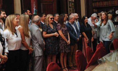 El senador J�uregui, en una reuni�n con Vidal